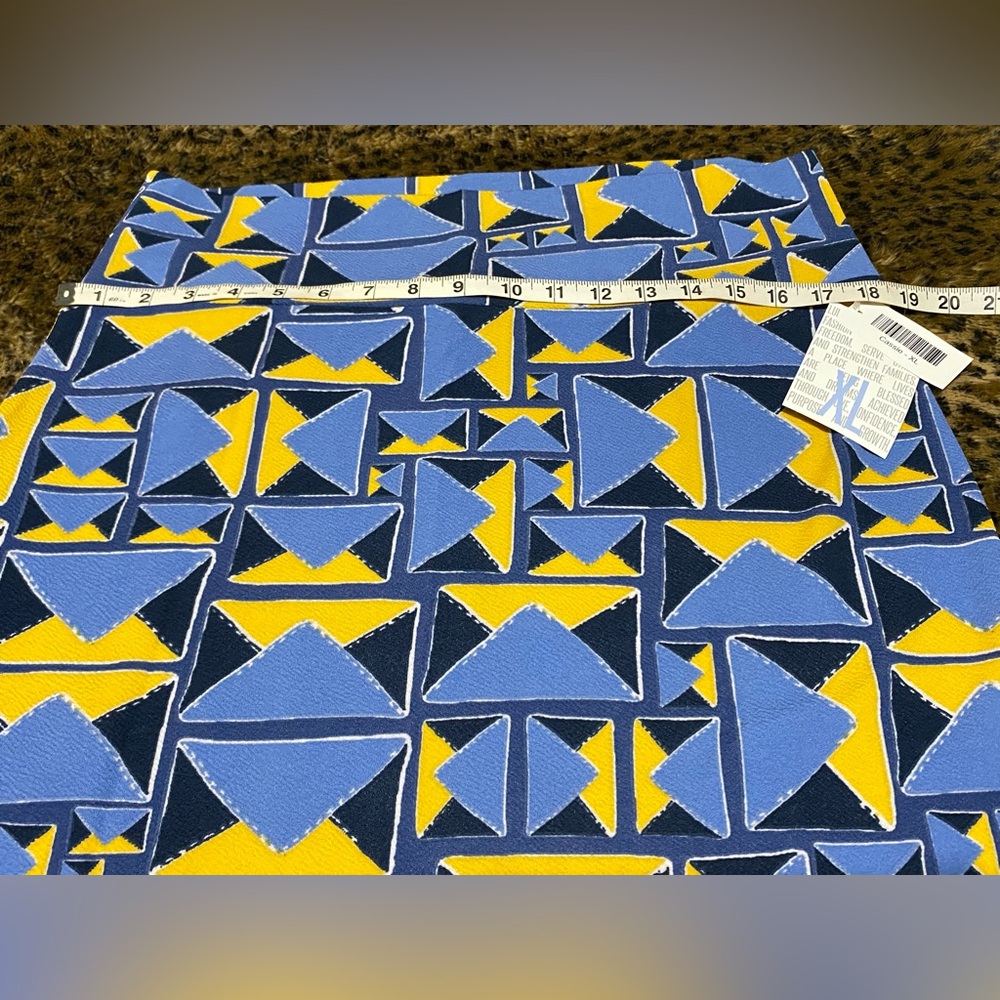 CLOSET CLEAR OUT ON ALL LULAROE MAKE A OFFER BUNDLE NWT XL SLIMMING HIGH WAISTED - Picture 5 of 8